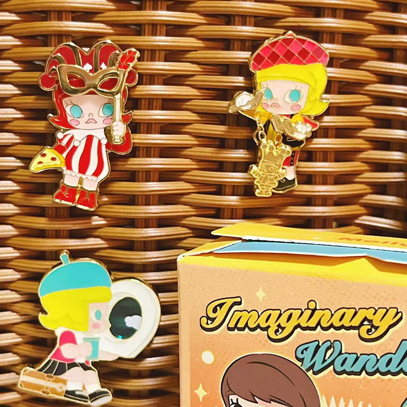 Pop Mart Molly Fantasy Gamin S - Home Security Product 评论和价格